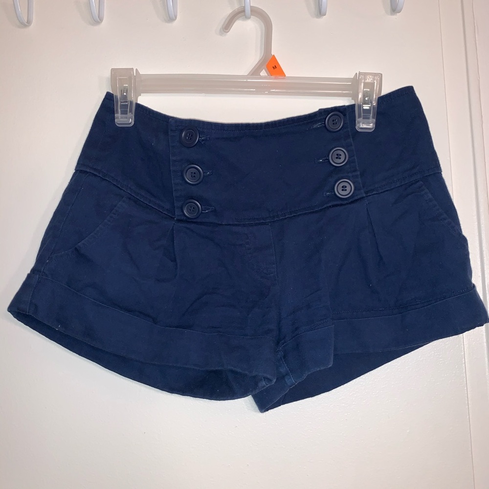 High waisted blue shorts size M